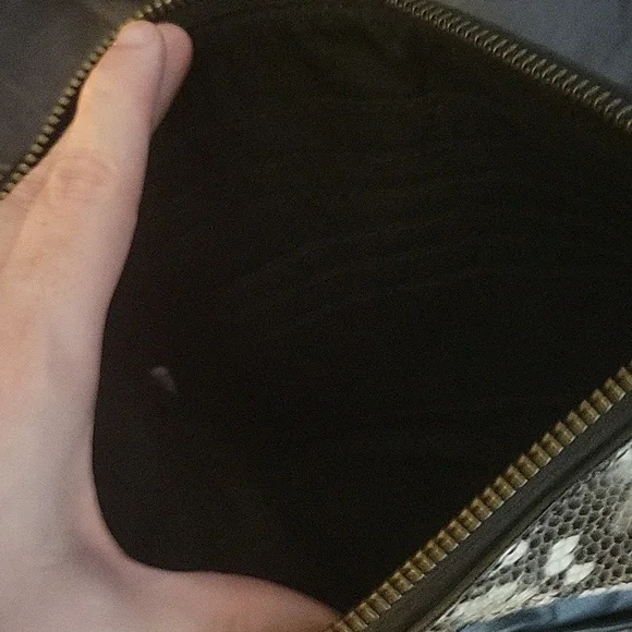 GAP Leather Snakeskin Crossbody Bag - Picture 5 of 5